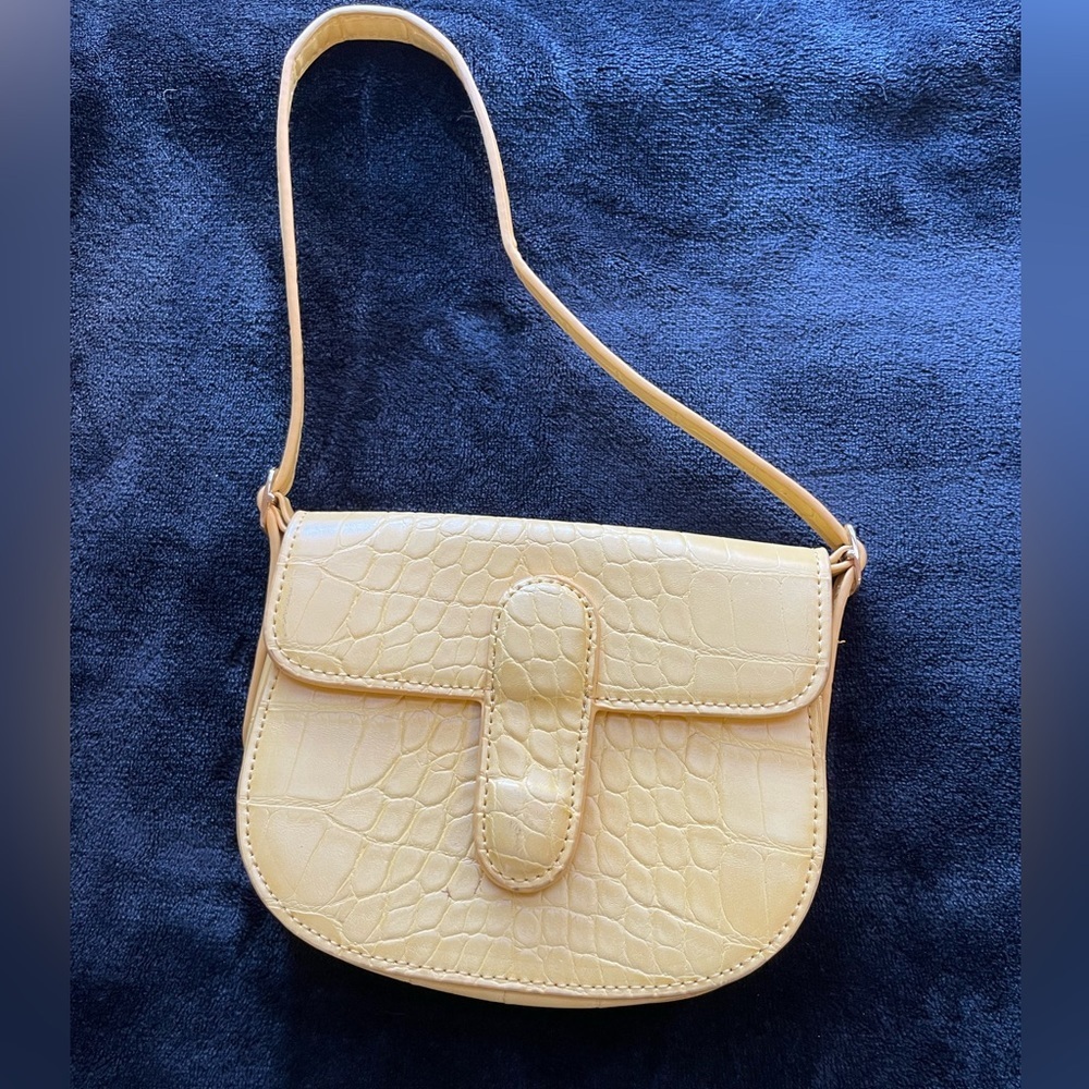 Like Dreams Faux Gator Mini